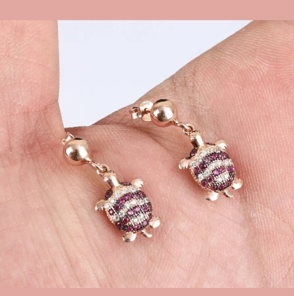 Ruby & white topaz Sterling & gold turtle earnings - Picture 6 of 13